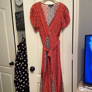 NWT Lulu’s Wrap MIDI Dress, size S